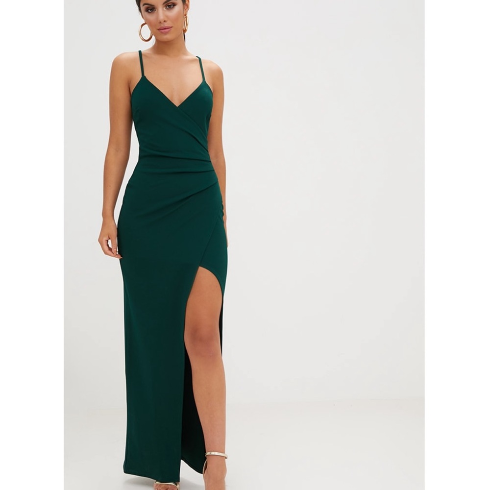 NWT Prettylittlething Emerald Green Gown
